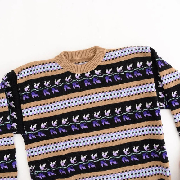 Vintage  Black & Tan with Purple Design Crewneck Sweater - Picture 9 of 11